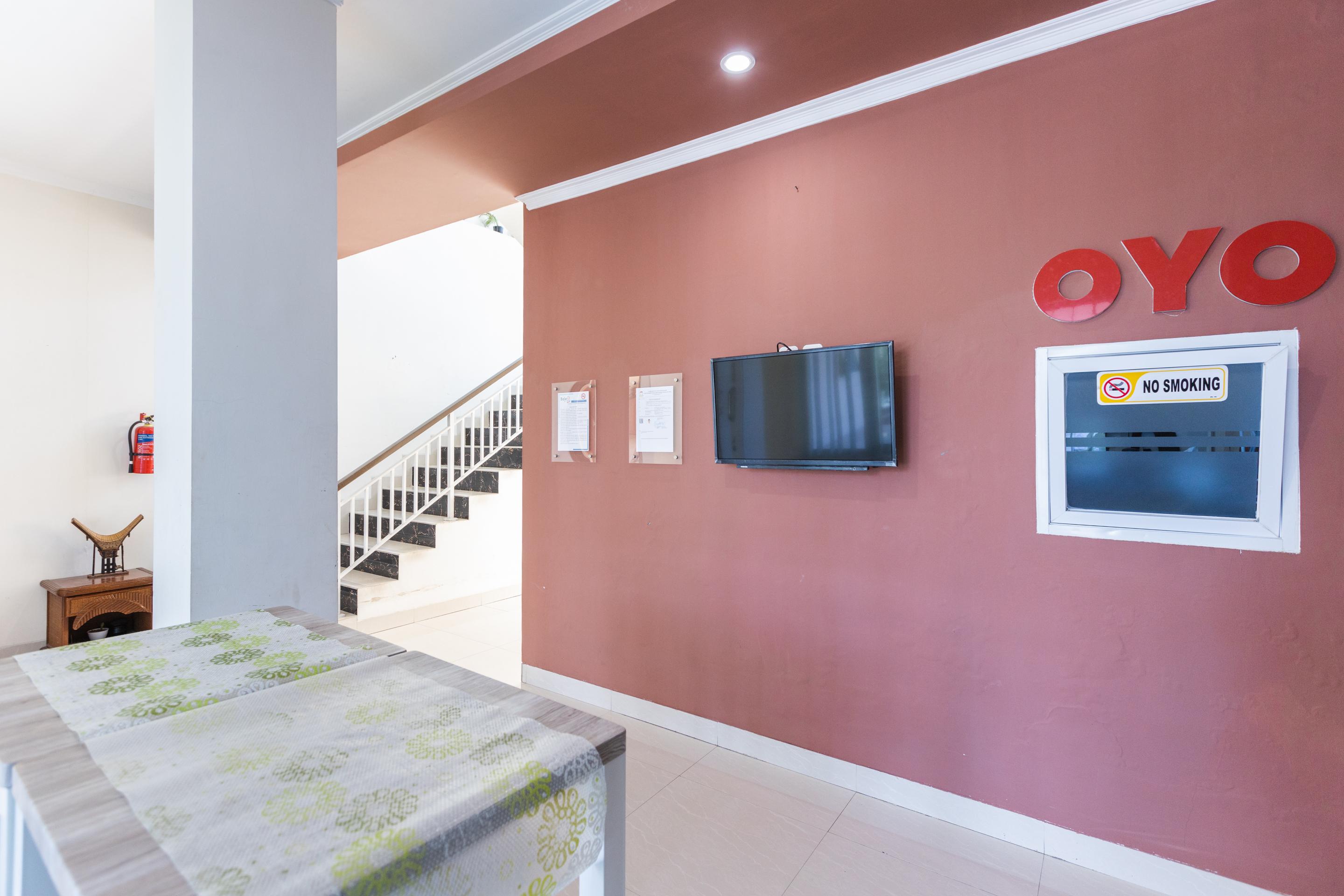 Oyo 1975 Bale Ikite Hotel Makassar Ngoại thất bức ảnh