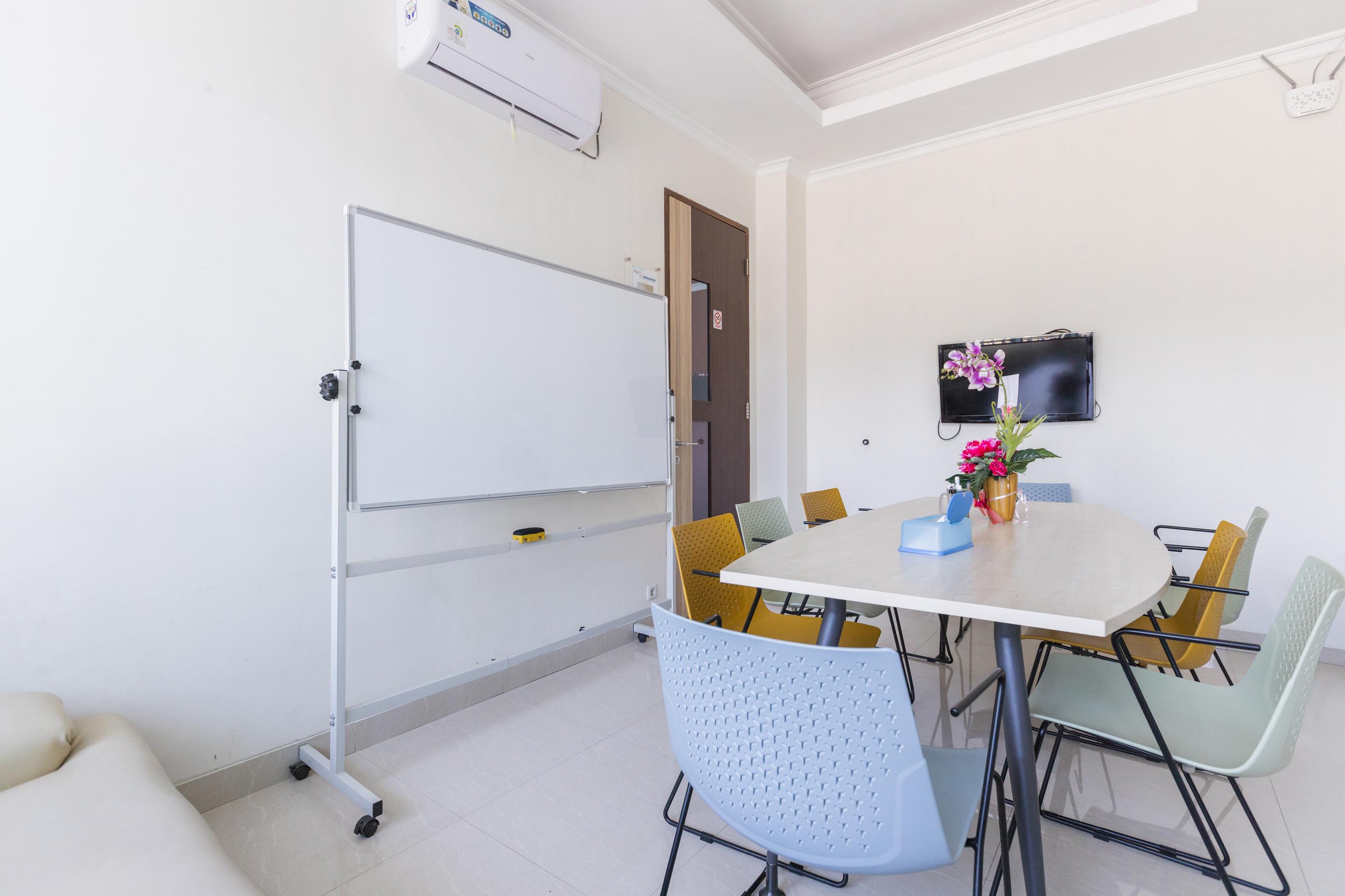 Oyo 1975 Bale Ikite Hotel Makassar Ngoại thất bức ảnh